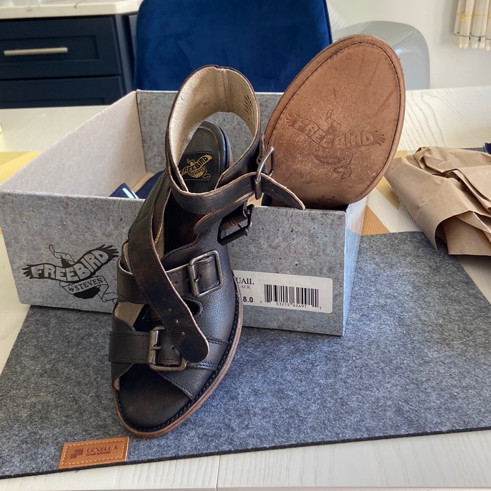 Freebird by Steven Quail black size 8